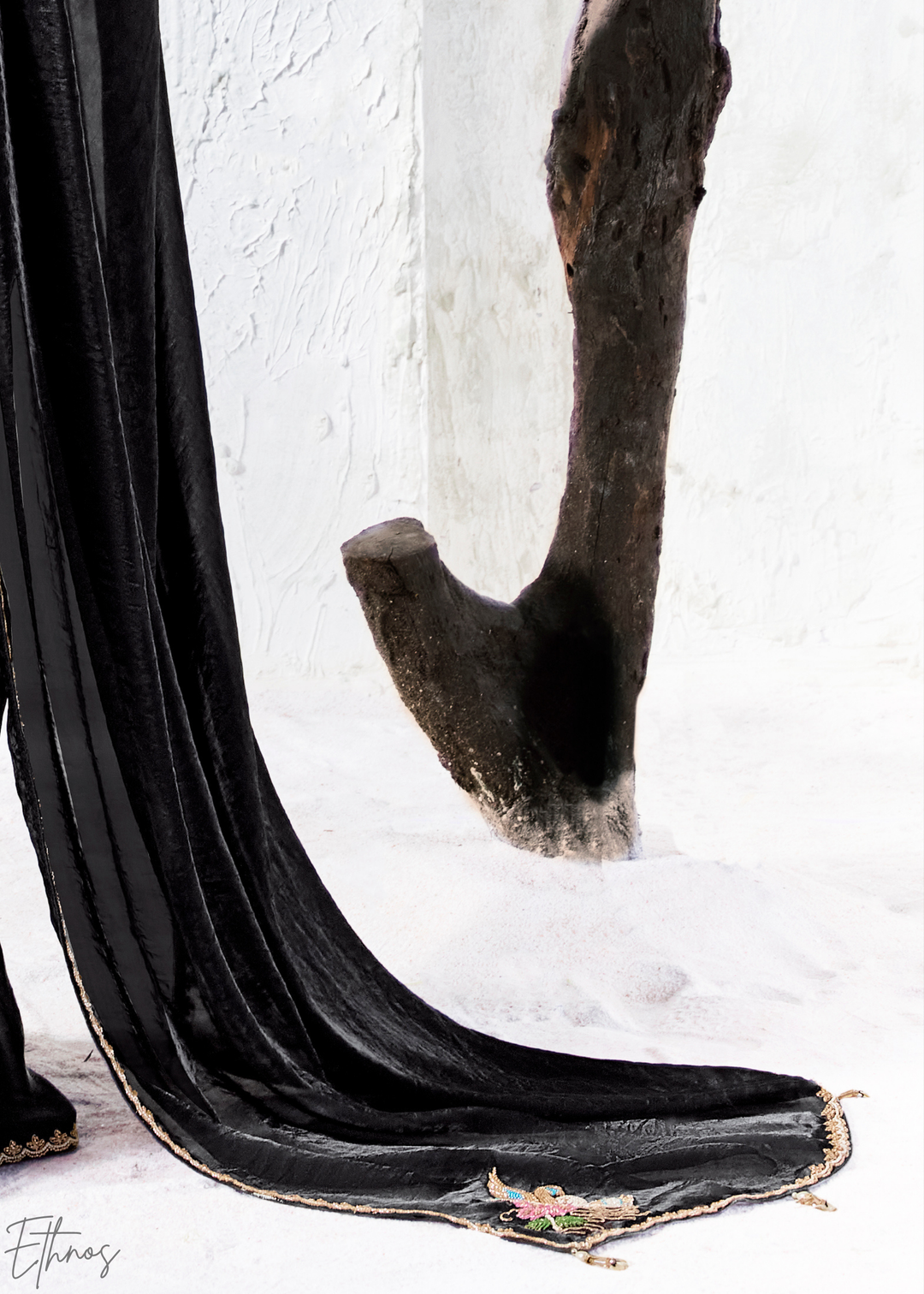 Jet Black Sleek Border Pleated Organza Silk Saree