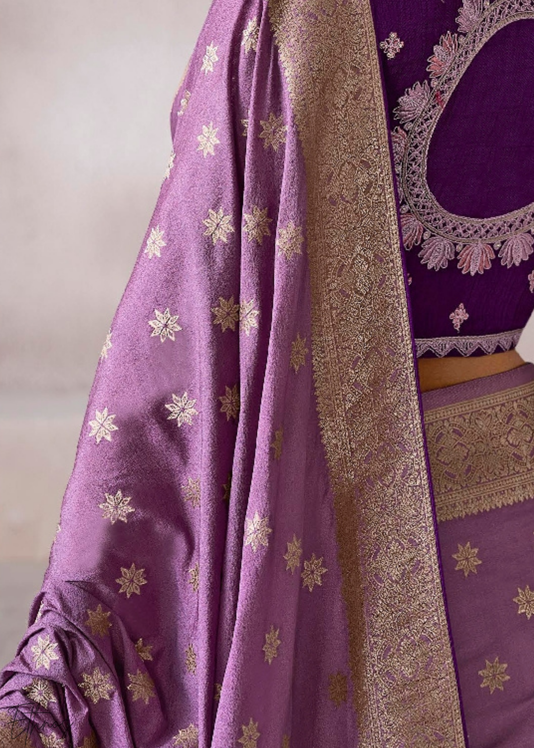 Lavender Filigree Motif Crepe Silk Saree