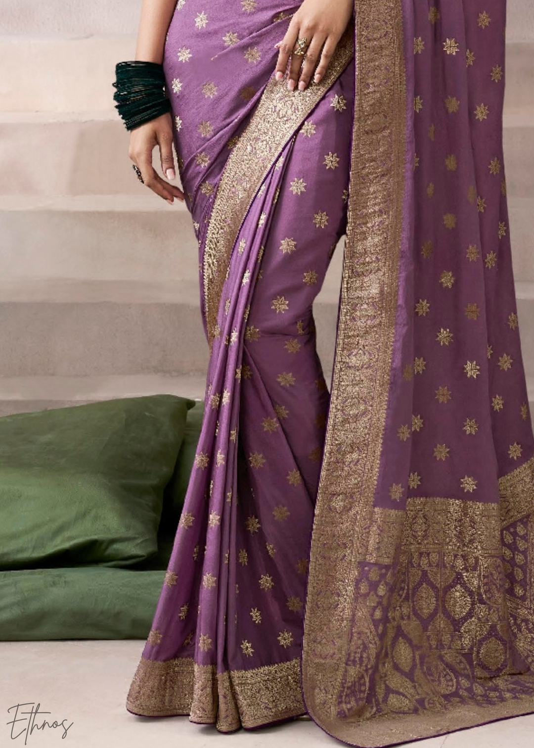 Lavender Filigree Motif Crepe Silk Saree