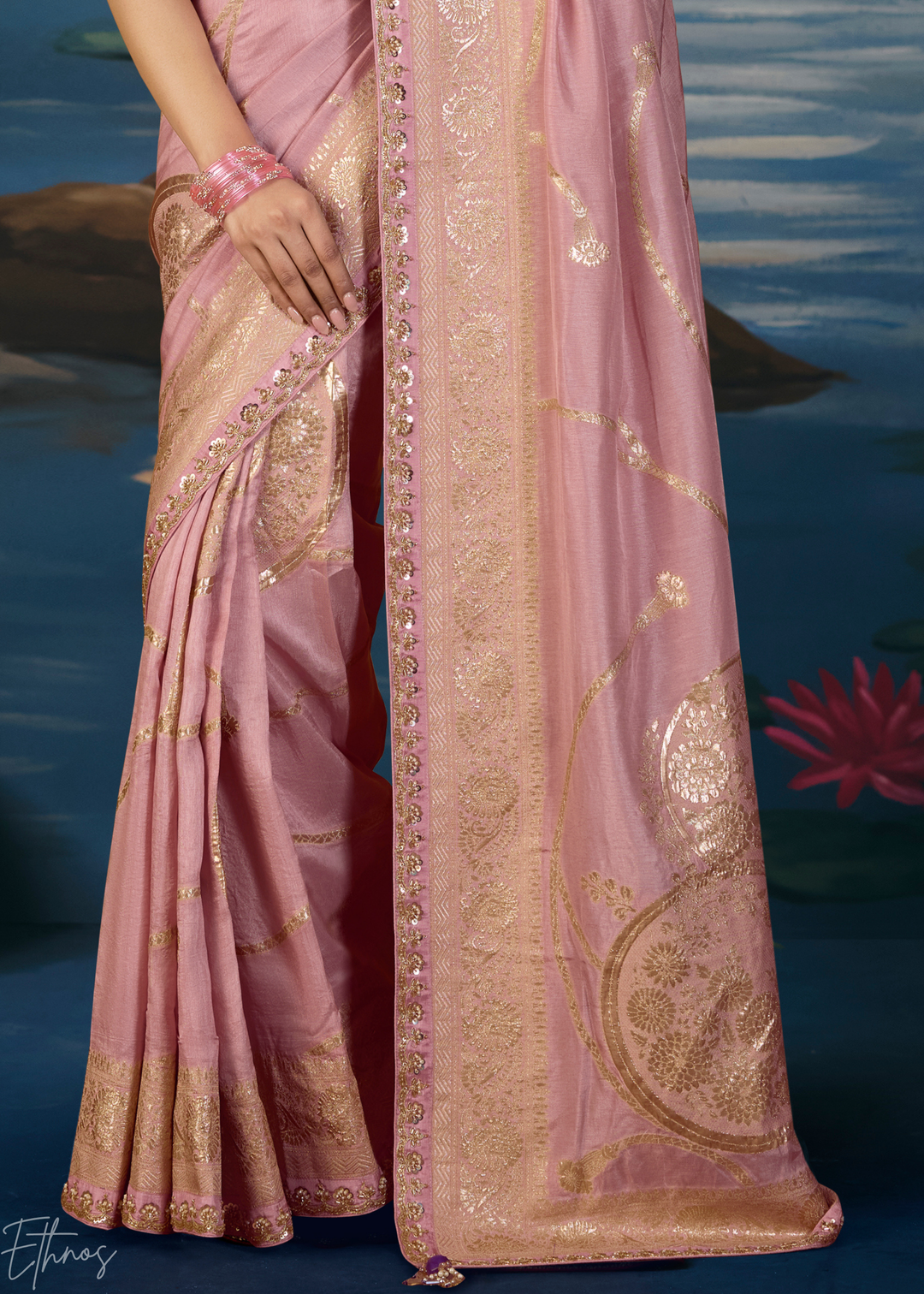 Lavender Traditional Zari Woven Border Dola Silk Saree