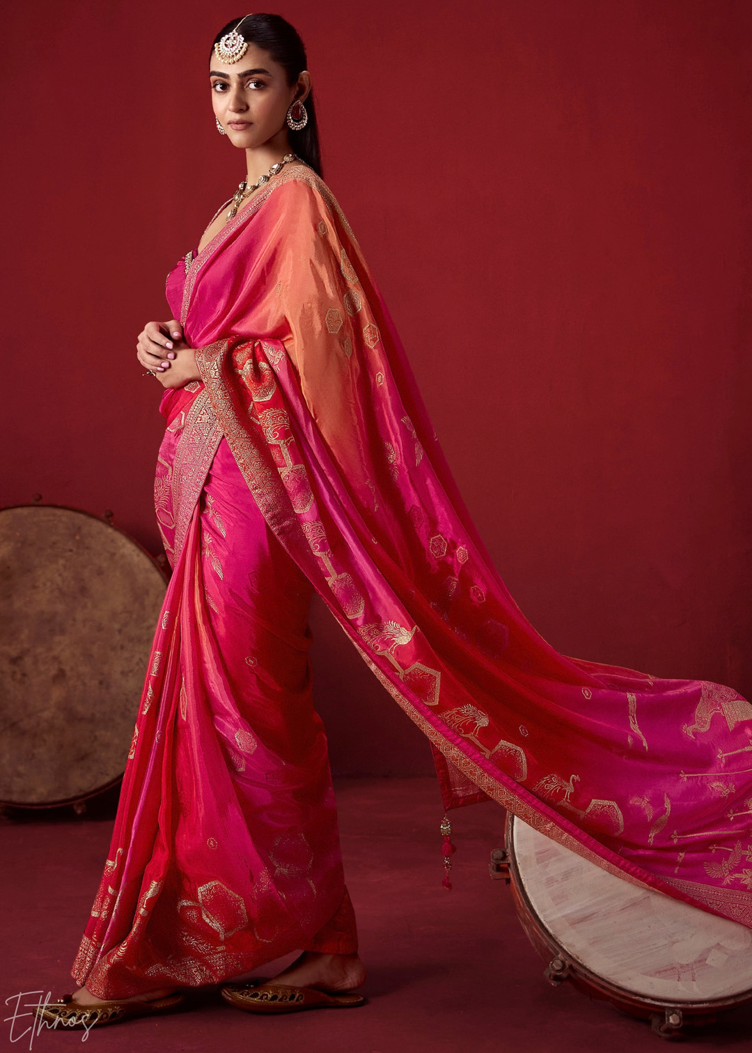 Magenta Textured Chevron Ombre Dola Silk Saree