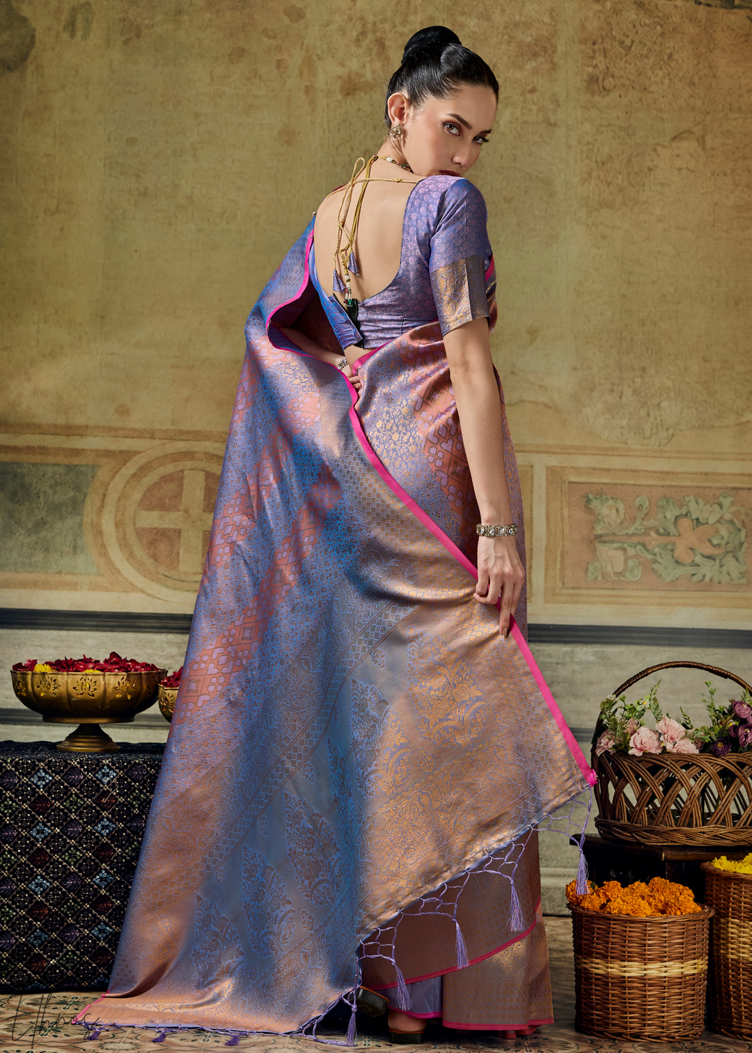 Metallic Lavender Traditional Brocade Handloom Silk Saree