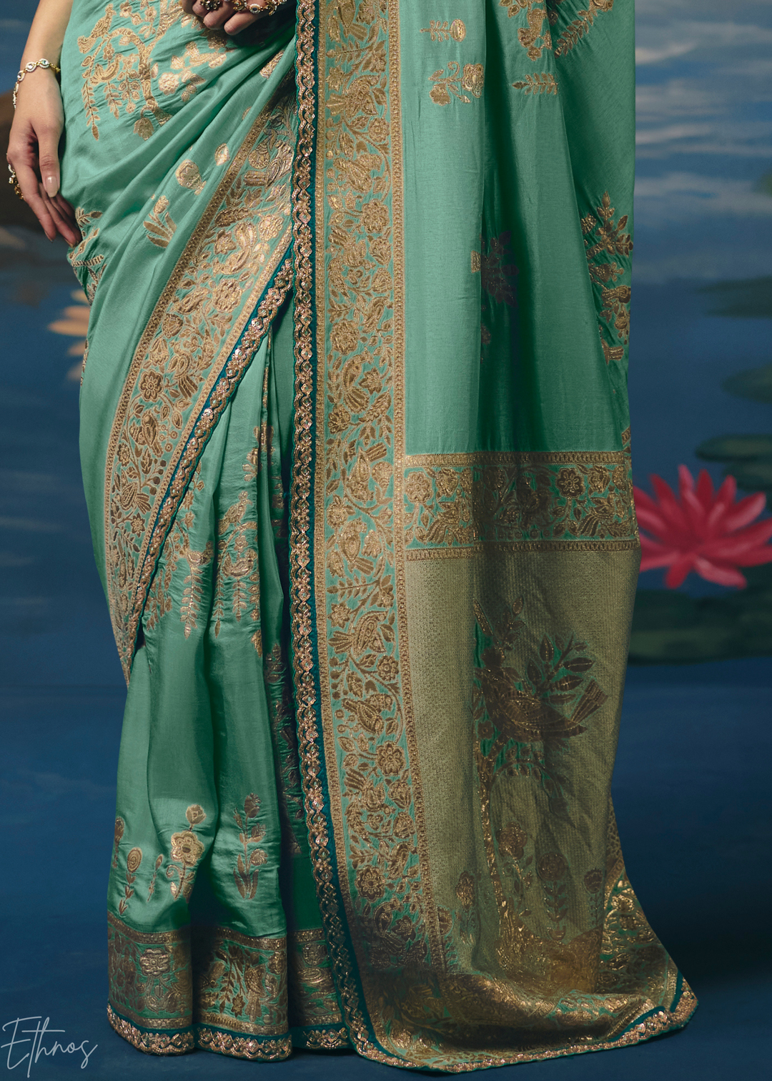 Mint Traditional Zari Woven Border Dola Silk Saree