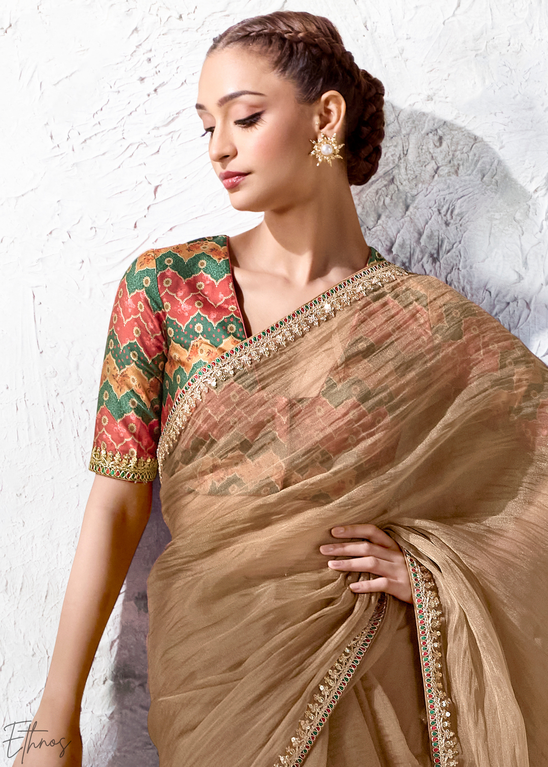 Muted Khaki Solid Body Classic Organza Silk Saree