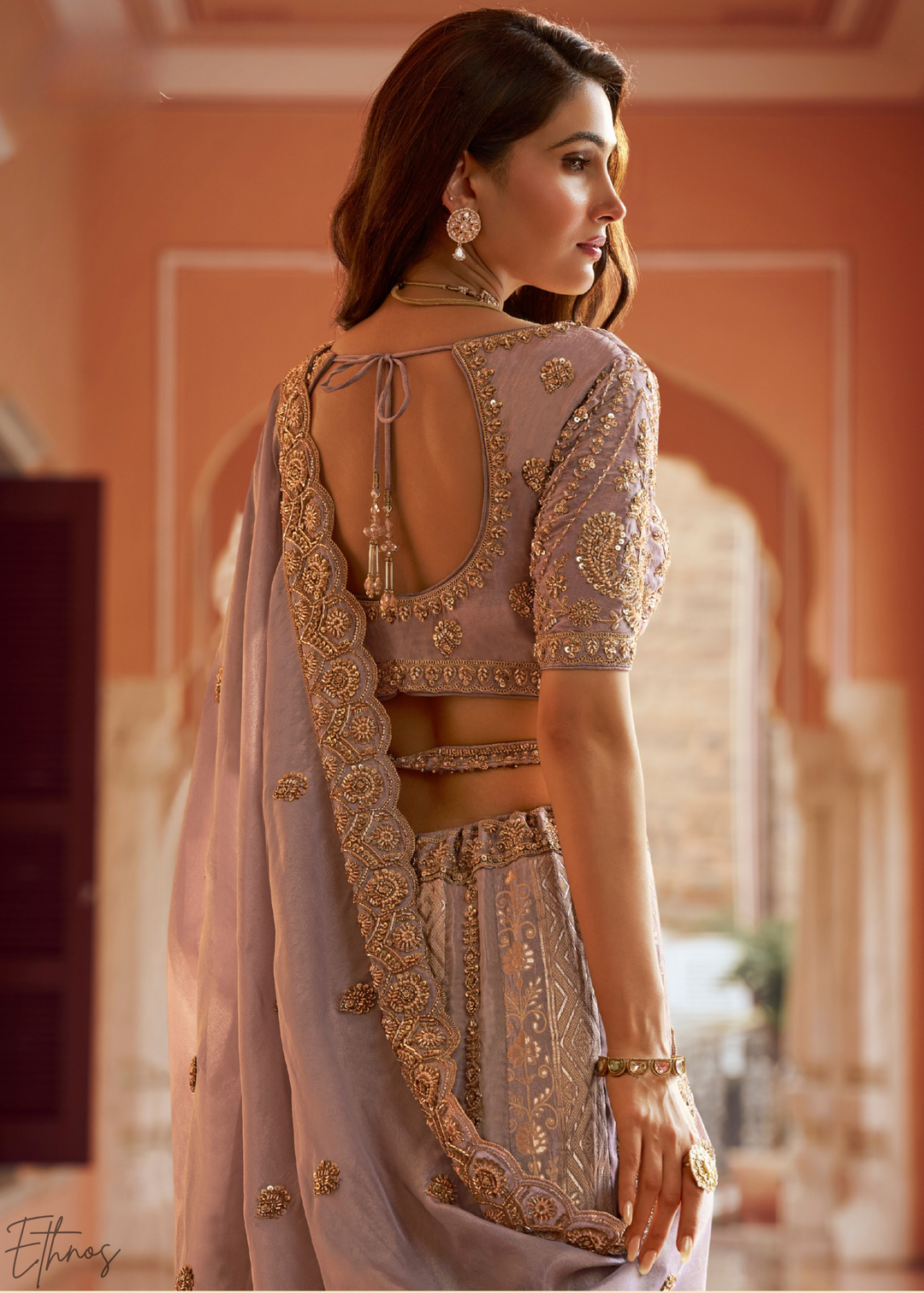 Muted Lilac Paisley Weave Banarasi Silk Lehenga Choli