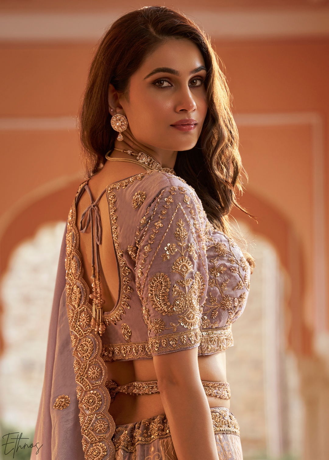 Muted Lilac Paisley Weave Banarasi Silk Lehenga Choli