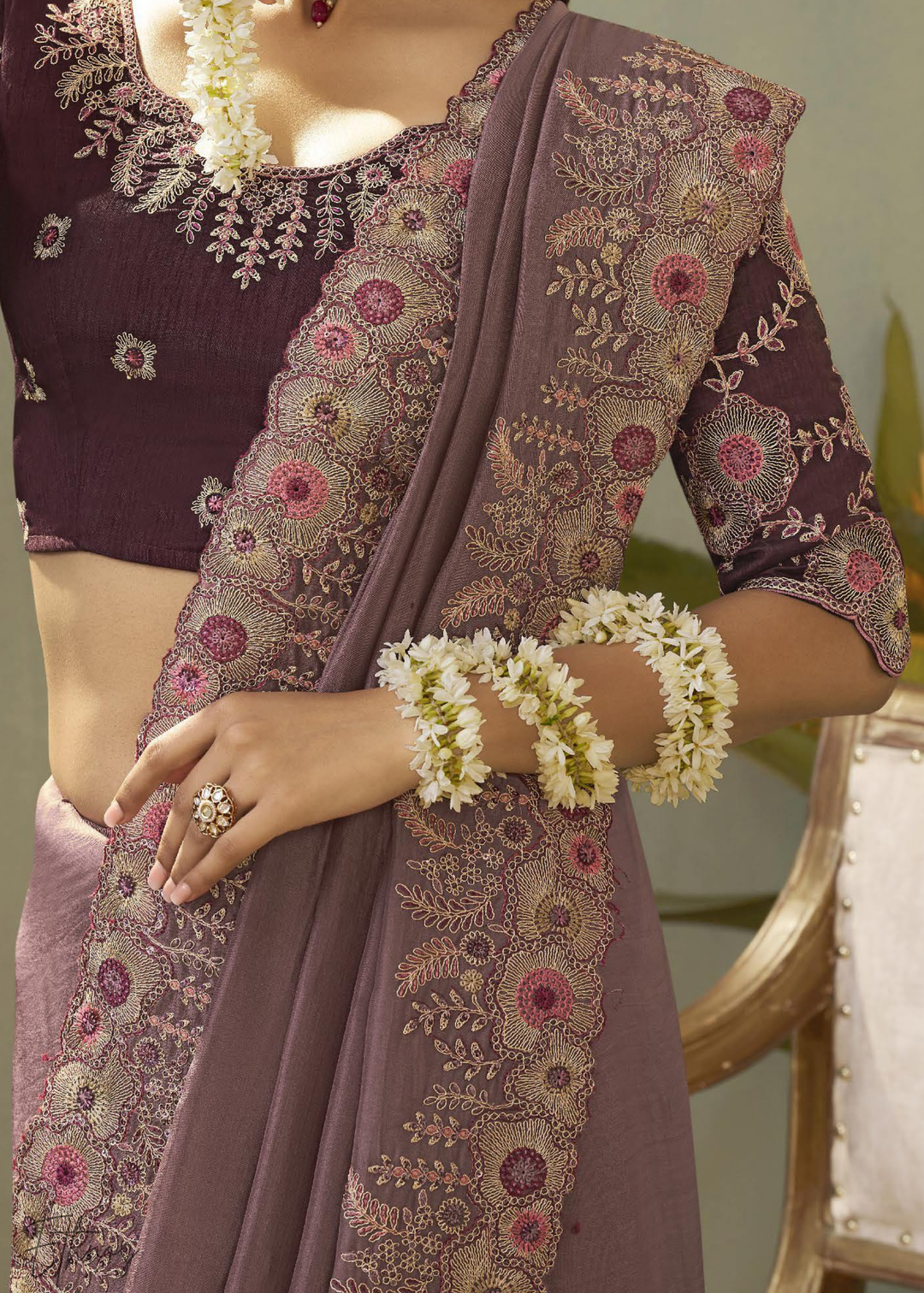 Muted Orchid Woven Scallop Border Upada Silk Saree