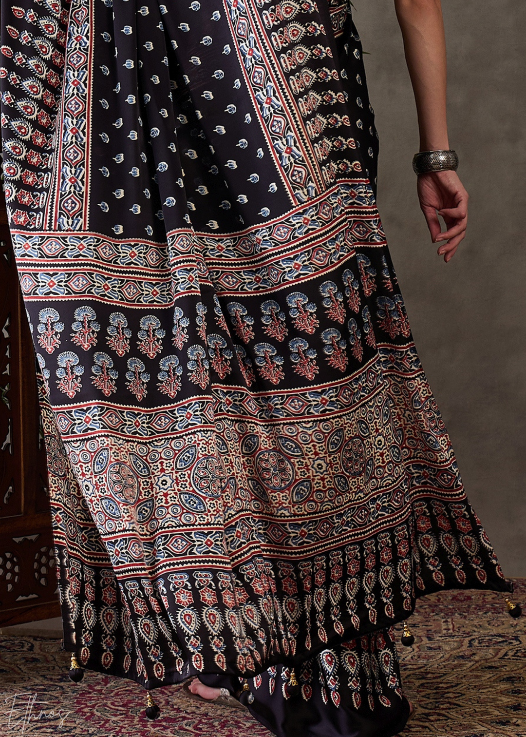 Obsidian Black Artisanal Lattice-Print Semi-Modal Silk Saree