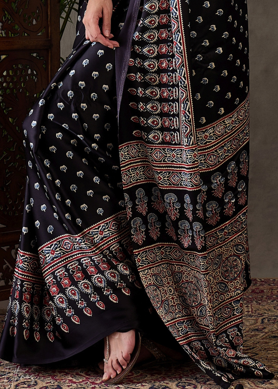 Obsidian Black Artisanal Lattice-Print Semi-Modal Silk Saree