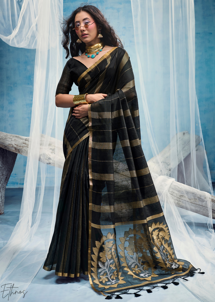Obsidian Filigree Jamdani Pallu Munga Cotton Saree