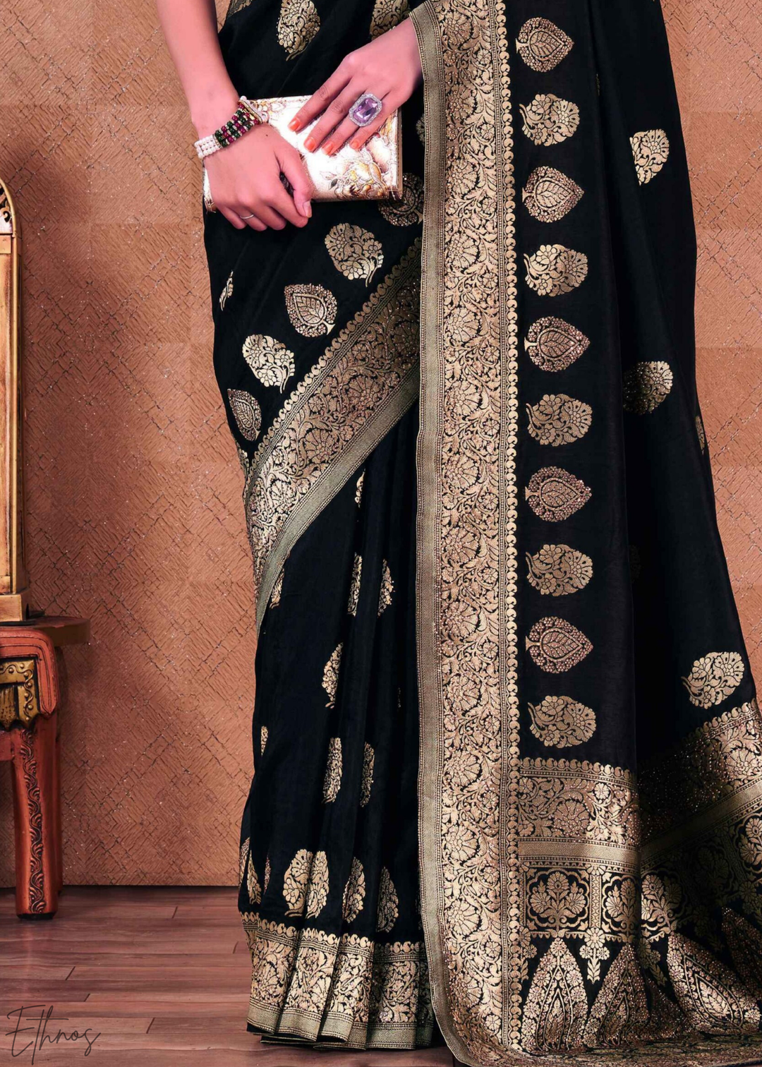 Obsidian Gold-Loomed Poly-Viscose Silk Saree