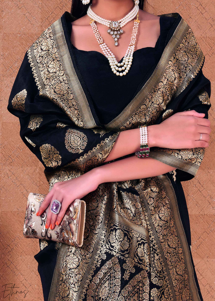 Obsidian Gold-Loomed Poly-Viscose Silk Saree