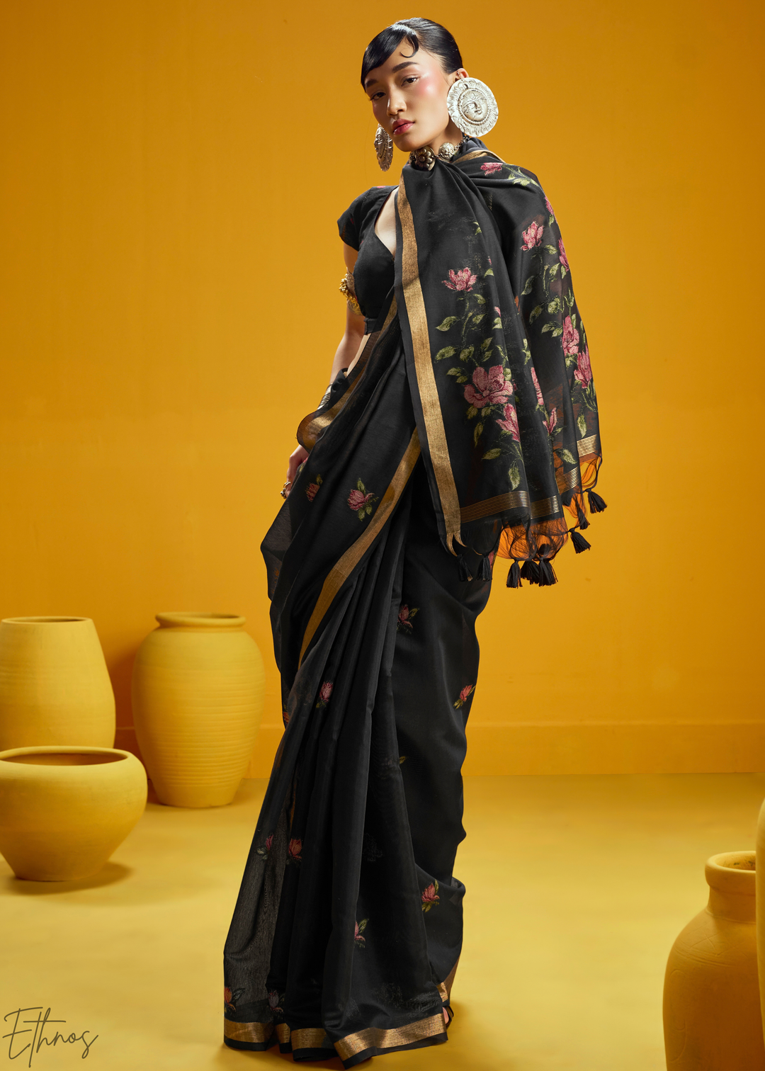 Obsidian Lotus Jamdani Pallu Munga Cotton Saree