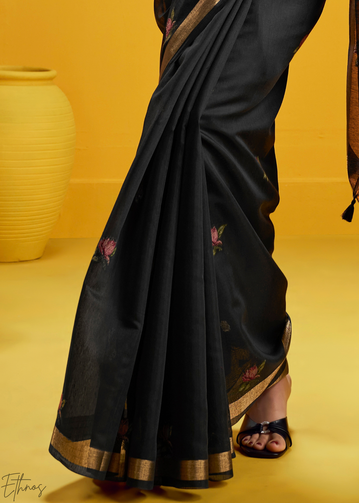Obsidian Lotus Jamdani Pallu Munga Cotton Saree