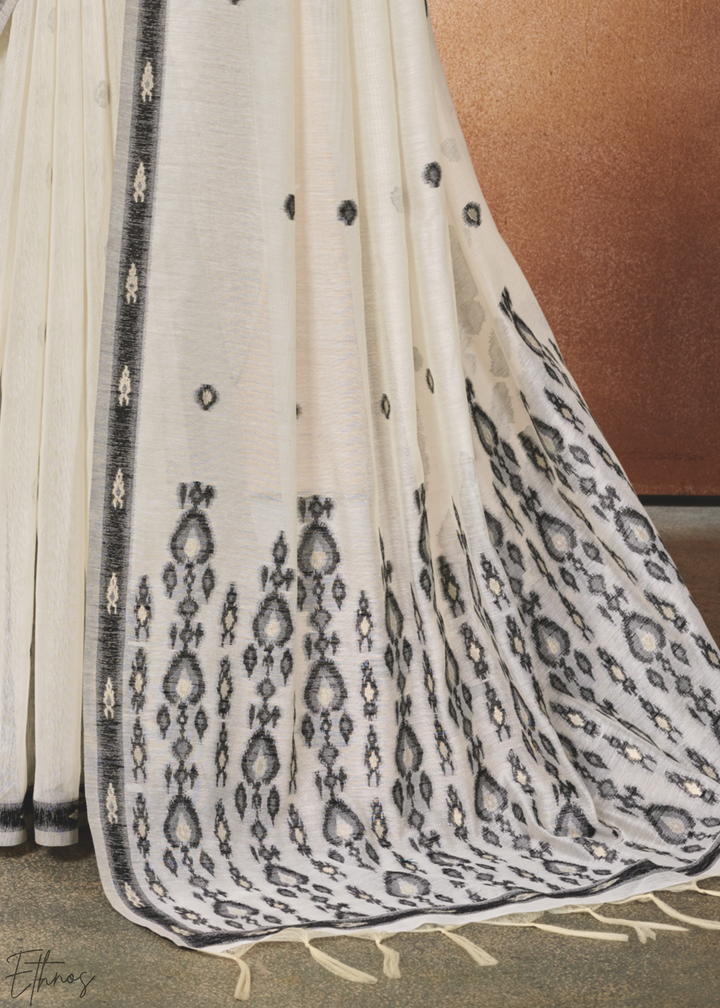 Off-White Ikat-Woven Cotton-Silk Saree