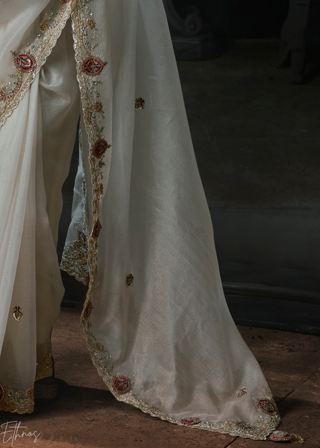 Off White Delicate Border Organza Silk Saree