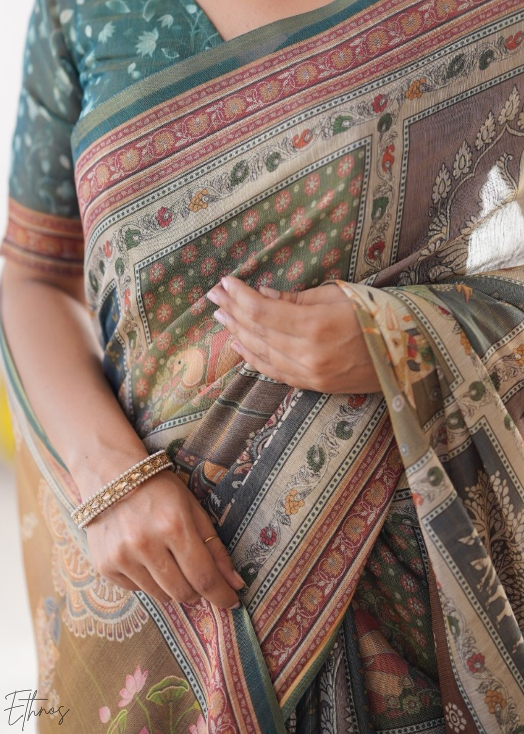 Olive Heritage Elephant Motif Cotton Linen Saree
