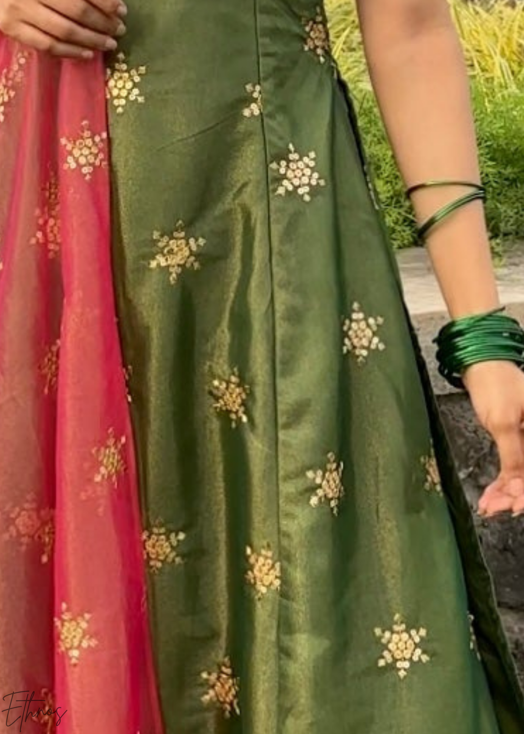 Olive Green Scattered Star Motif Cosmos Silk Suit