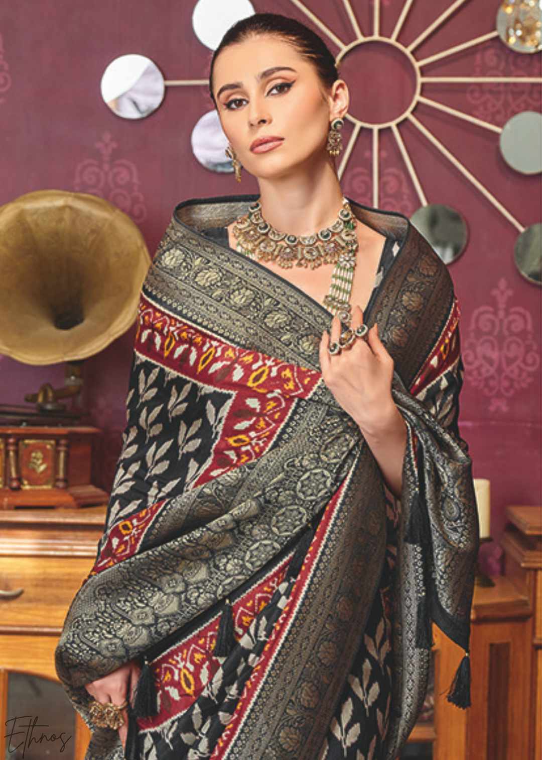 Onyx Heritage-Ikat Poly-Viscose Saree