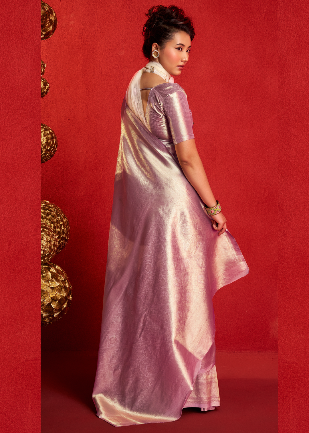 Pale Orchid Kanjeepuram Woven Zari Border Tissue Silk Saree