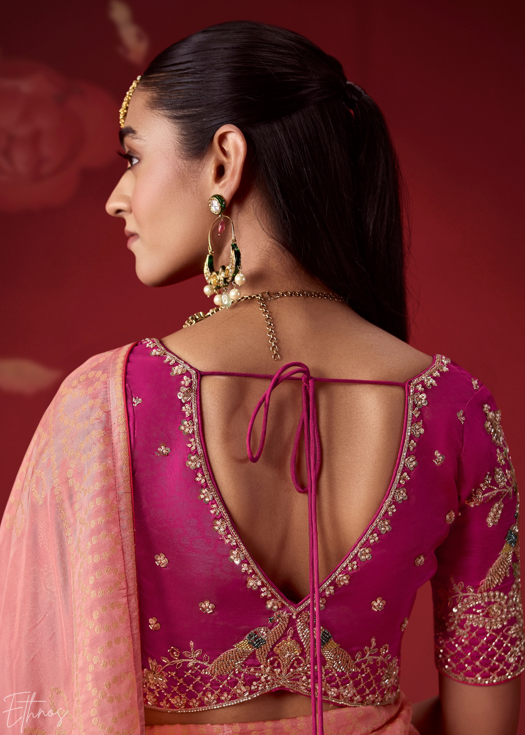 Rose Textured Chevron Ombre Dola Silk Saree