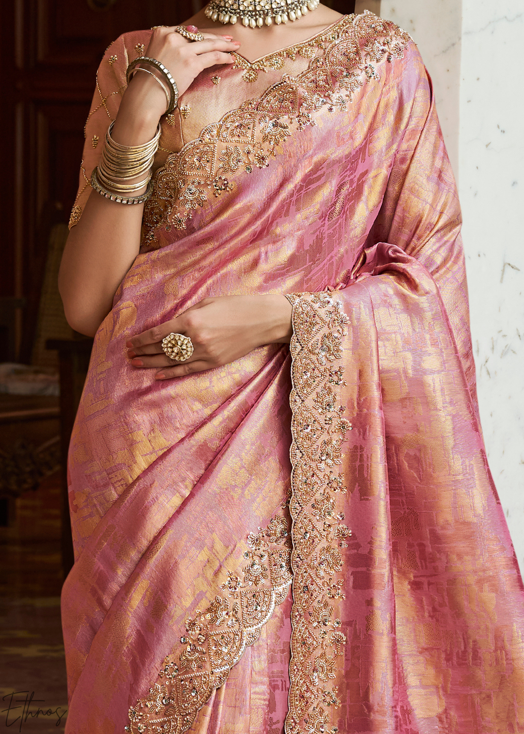 Rosewood Pink Artisanal Scallop Cutbead Border Kanjivaram Silk Saree