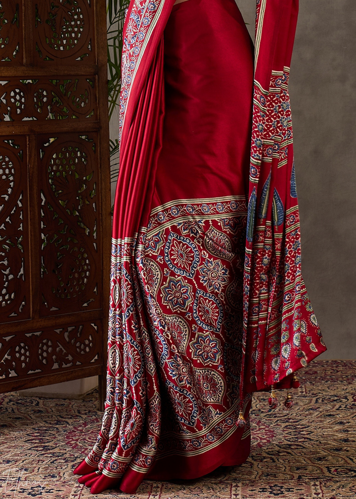 Royal Amethyst Mandala-Print Satin Silk Saree