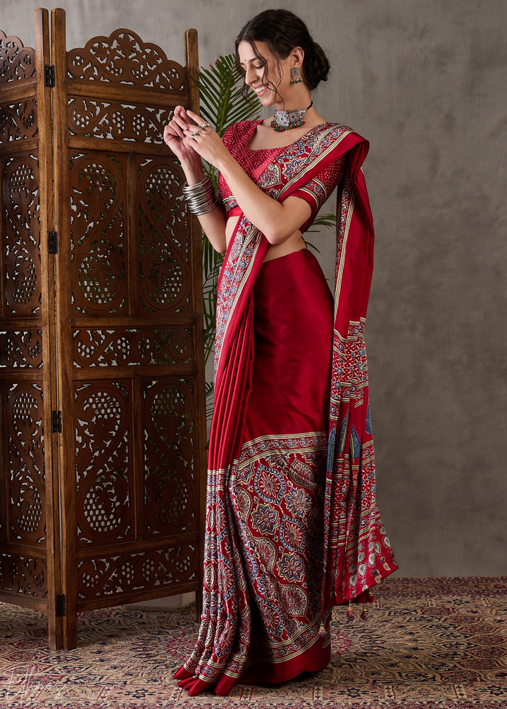 Royal Amethyst Mandala-Print Satin Silk Saree