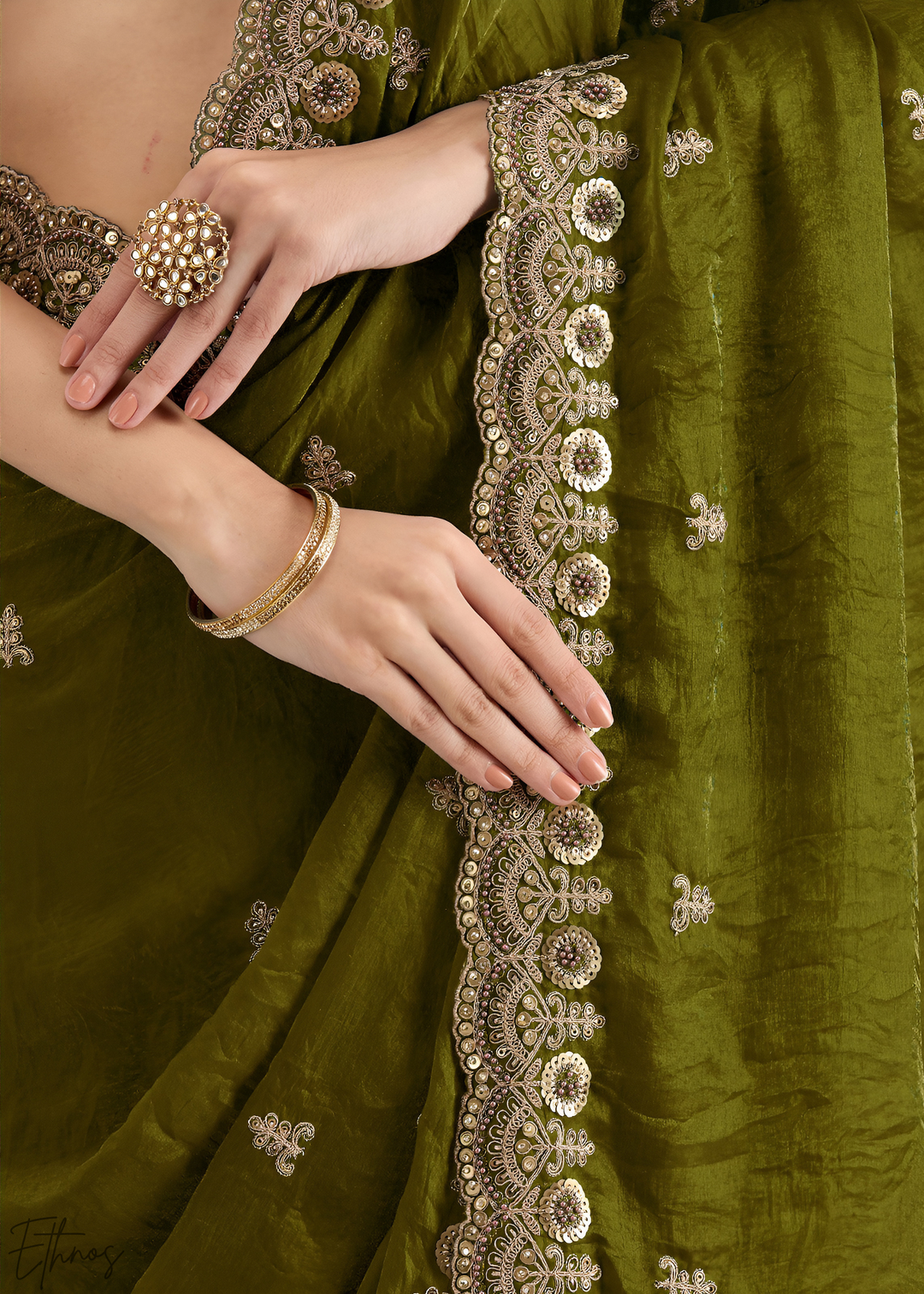 Royal Peridot Stellar Border Tissue Silk Saree