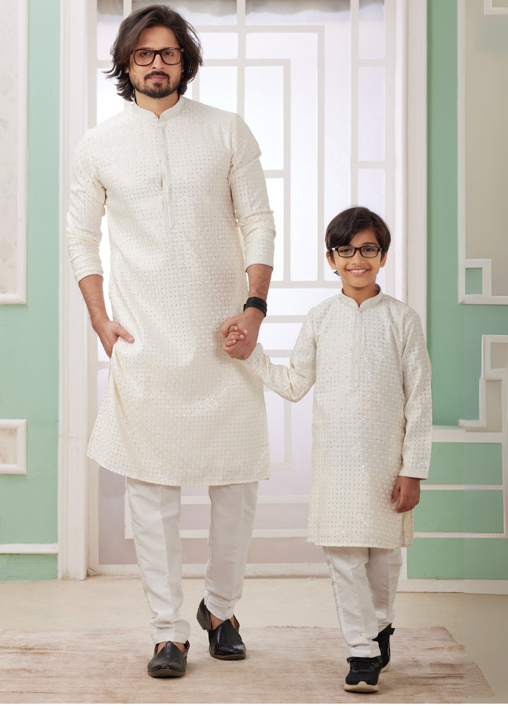 Pearl White Silk Kurta Set With Thread Embroidery Work
