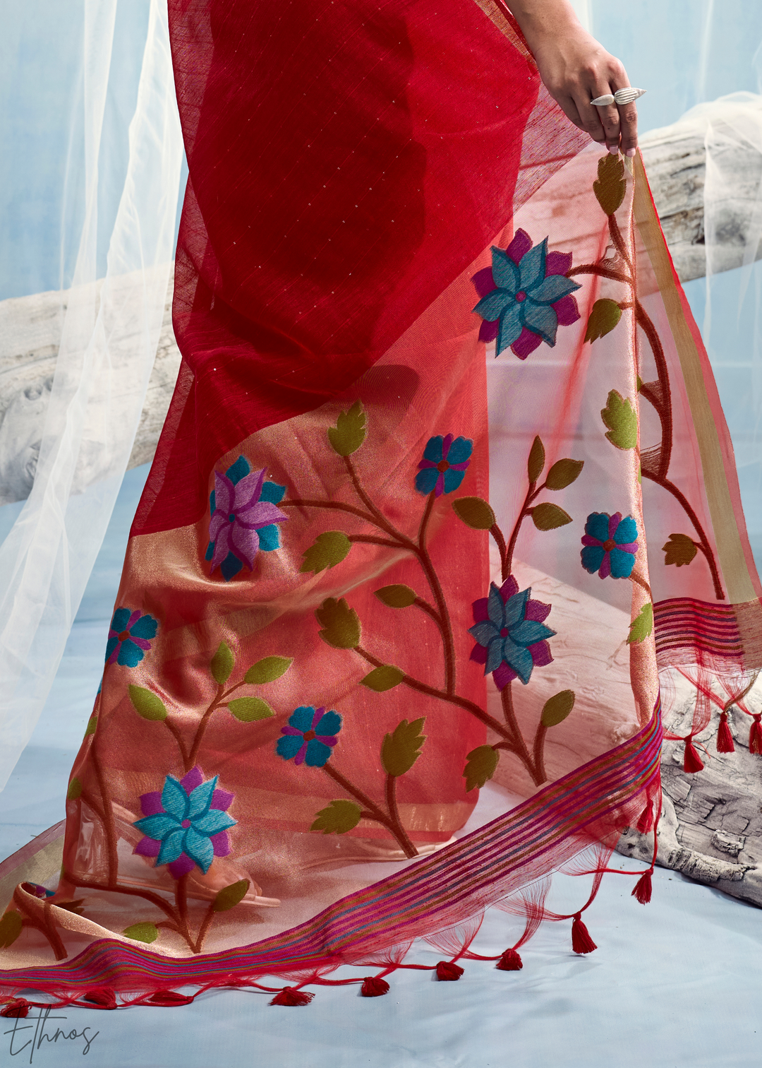 Scarlet Red Jardin Woven Munga Silk Saree