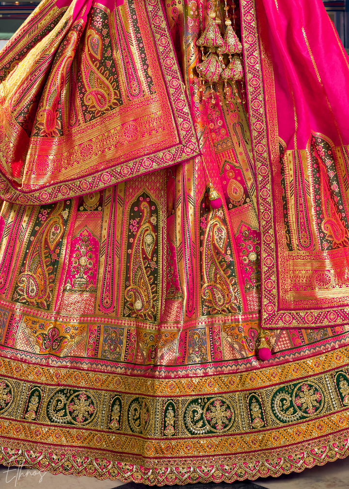 Spinel Geometric Mughal Banarasi Silk Lehenga