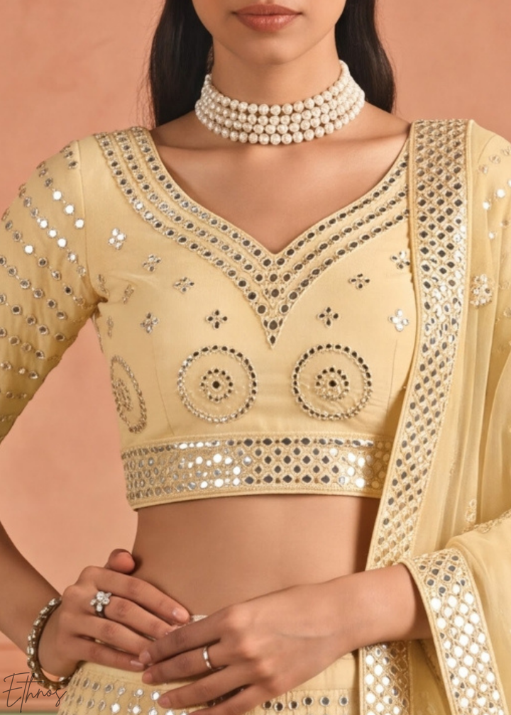 Vanilla Yellow Quatrefoil Floral Mirror Embellished Organza Lehenga Choli