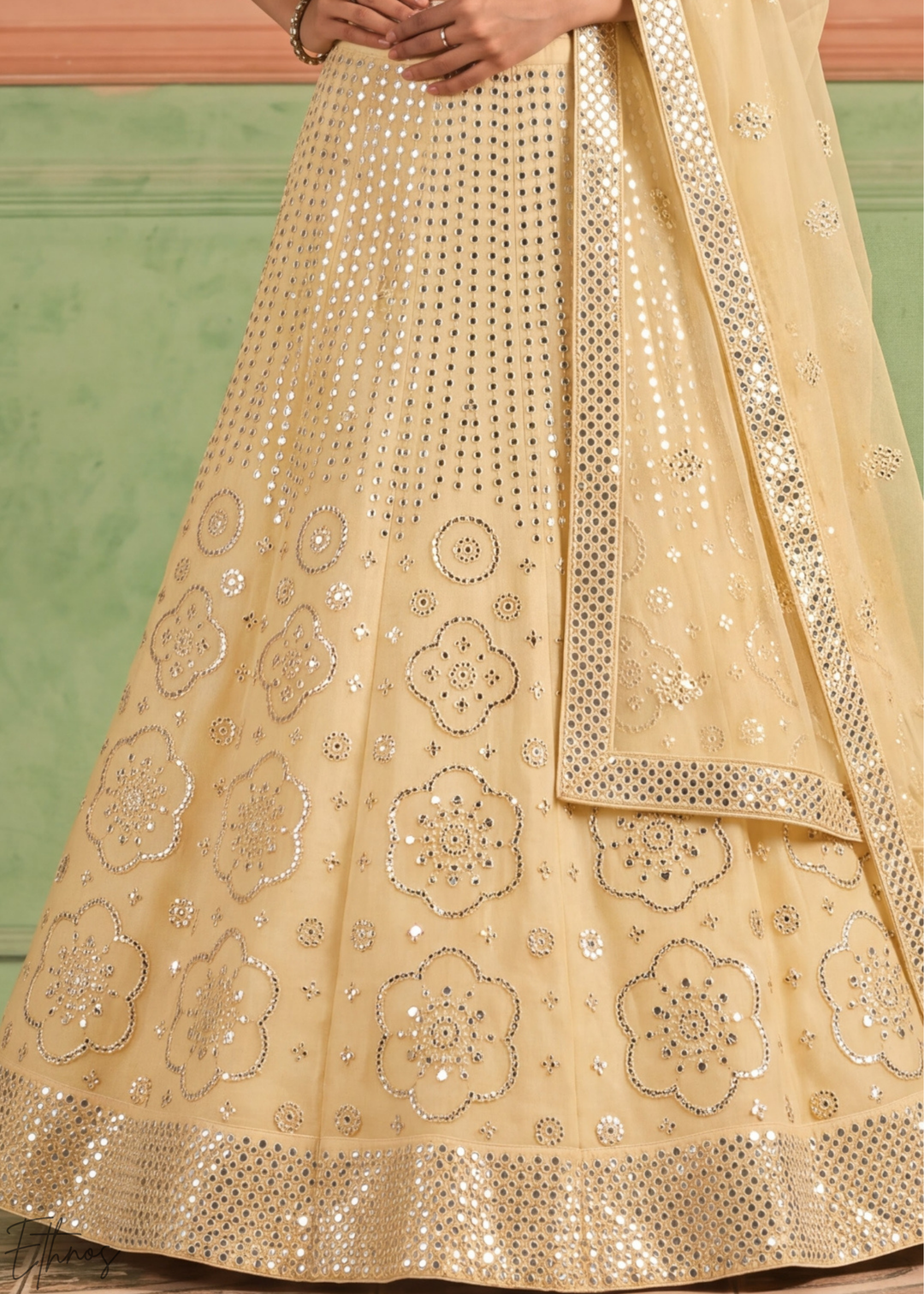 Vanilla Yellow Quatrefoil Floral Mirror Embellished Organza Lehenga Choli