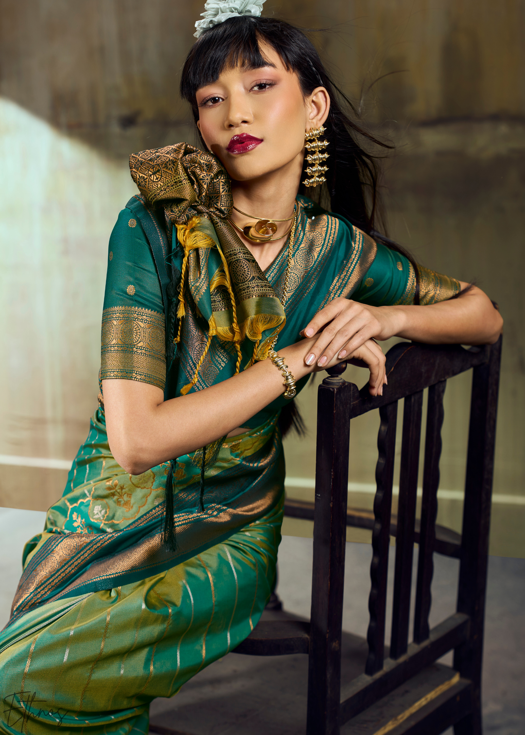 Vibrant Malachite Teal Pochampally Ikkat Silk Saree