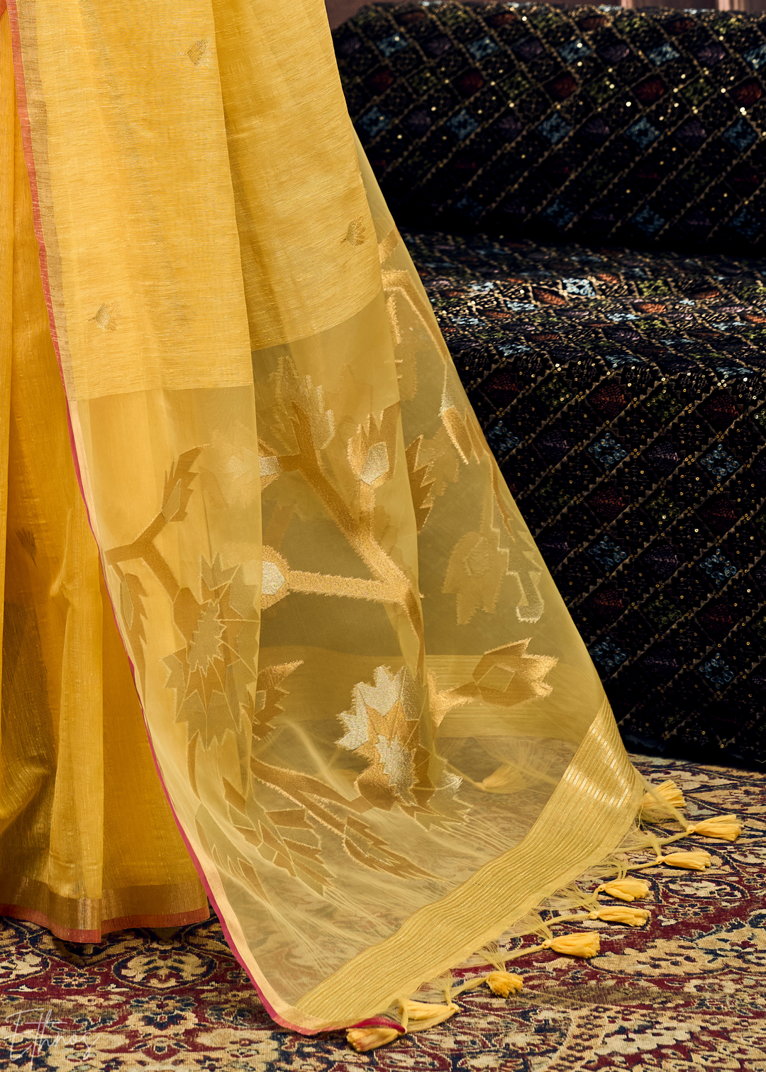 Yellow Flora Pallu Munga Silk Saree