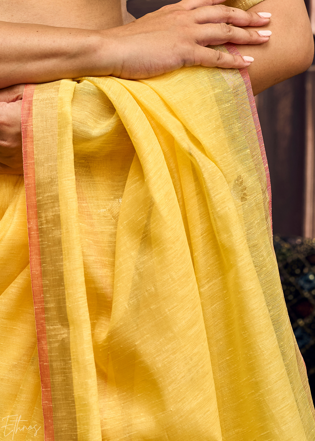 Yellow Flora Pallu Munga Silk Saree